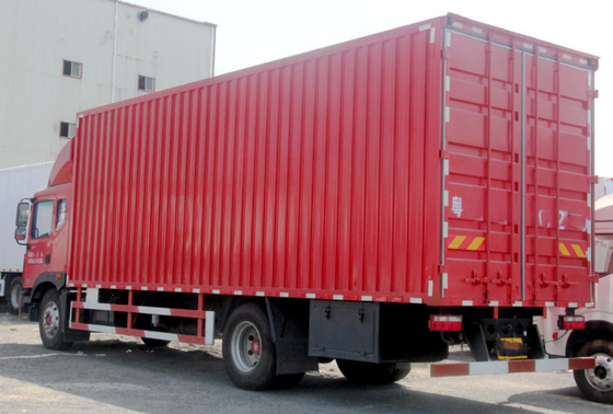 Van de diesel de Vrachtwagen Euro V Niveau Van Cargo Truck die 4x2 Ladingslevering 5200mm Wielbasis drijven