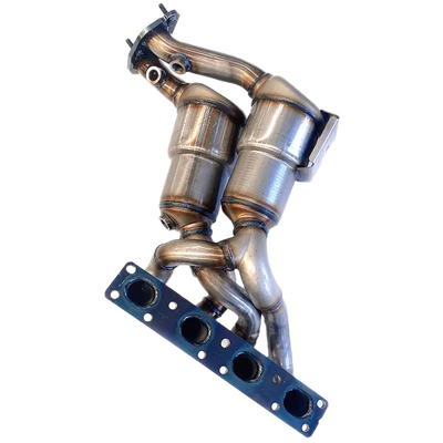 De Delenkatalysator van uitlaat Diverse Dubbele CAT Exhaust Pipe Auto Engine voor BMW 3 Reeksen E90 320I